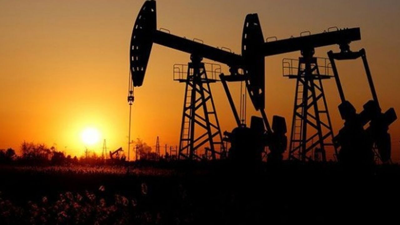 Küresel petrol arzı mayısta azaldı