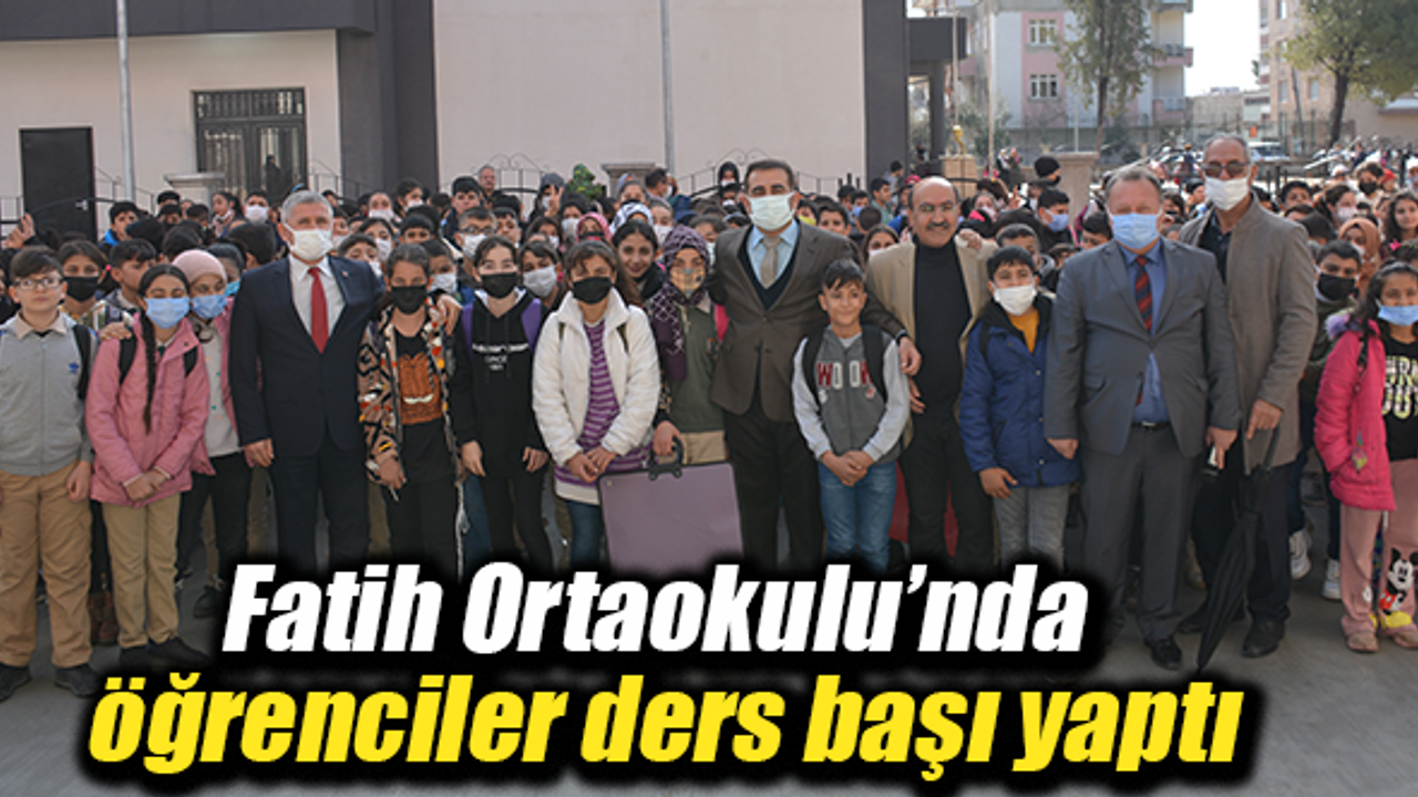 Fatih Ortaokulu öğrencilerine kavuştu