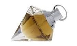 Burberry Parfüm ile Zamansız Bir İmzanın Peşinde