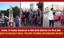 Şehitler Dualarla Anıldı, Yüzlerce Vatandaş Meydanlarda Buluştu