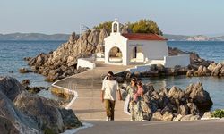 Türkiye'den Sakız Adası'na Nasıl Gidilir?