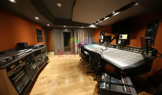 Modern Yapıların Vazgeçilmezi: Etkili Ses Yalıtımı İçin Doğru Malzemeler Öne Çıkıyor