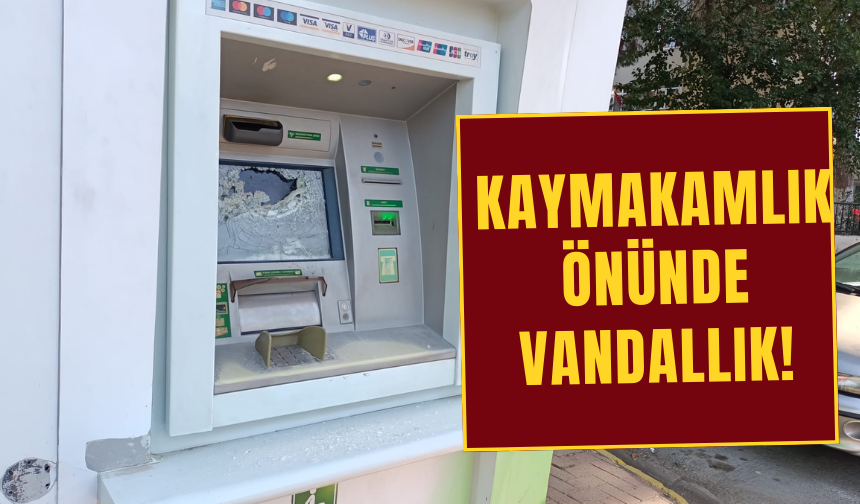 Üst Geçit ve ATM'lere Vandalların Saldırısı Sürüyor