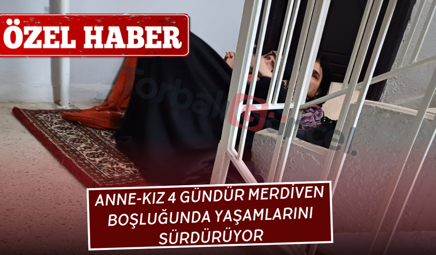 İcradan satılan evlerinin önünde yaşıyorlar
