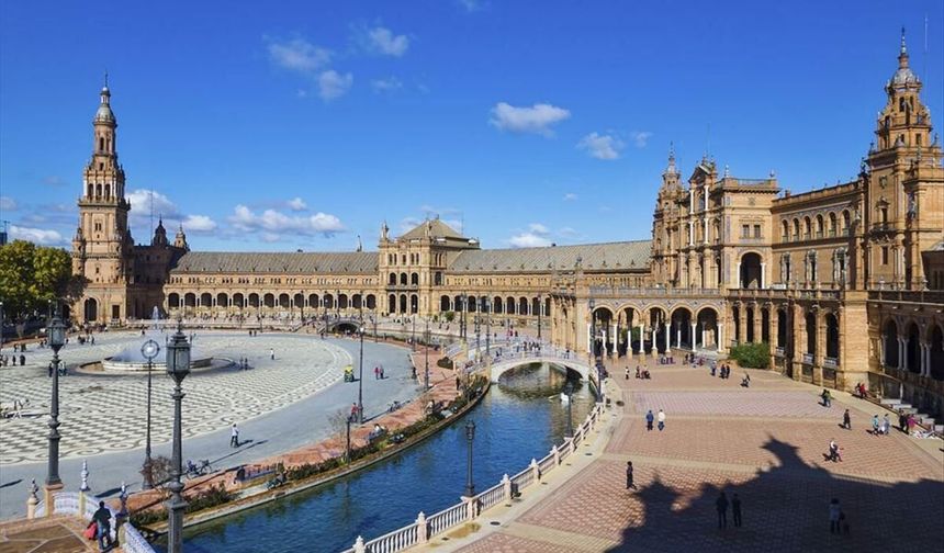 İspanya Turları ile Unutulmaz Bir Akdeniz Macerasına Hazır Olun