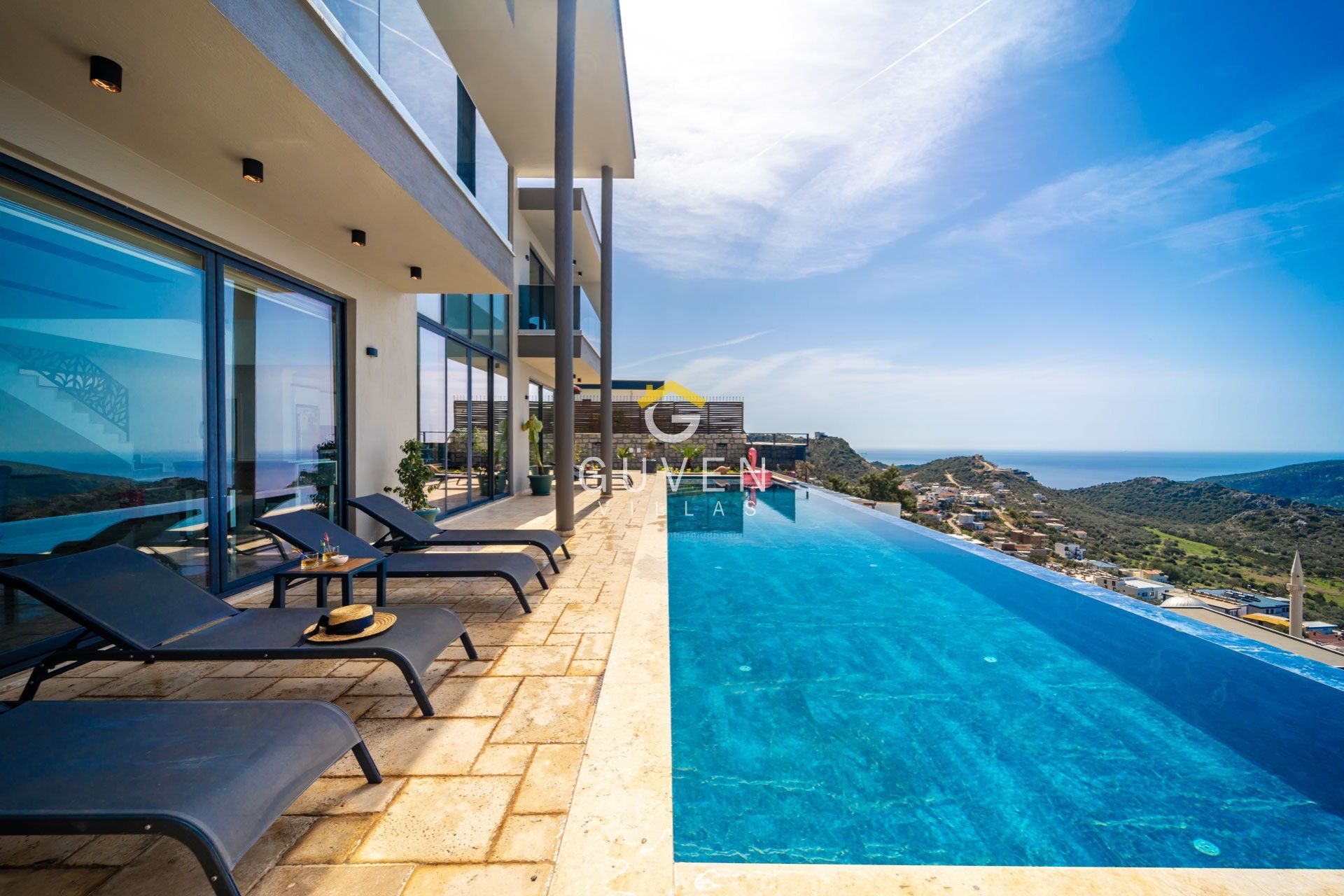 Kış Tatilinde Fethiye'de Isıtmalı Havuzlu Villa Keyfi